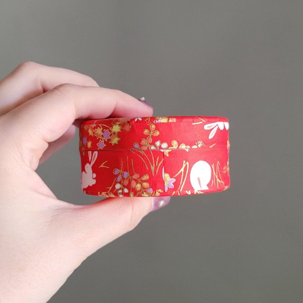 New Japanese Tea Canister - Rabbit Design - Picture 3 of 7
